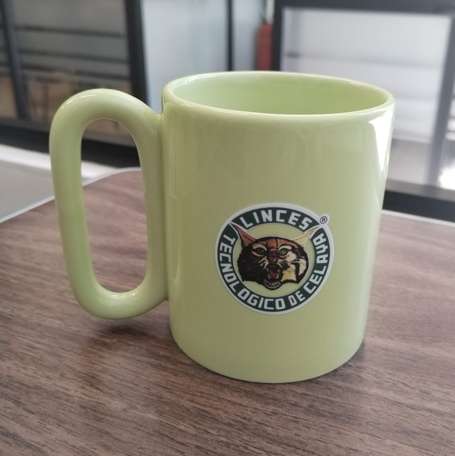 TAZA ORELLA COLOR VERDE LIMON