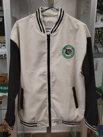 CHAMARRA BEIGE CON MANGA NEGRA