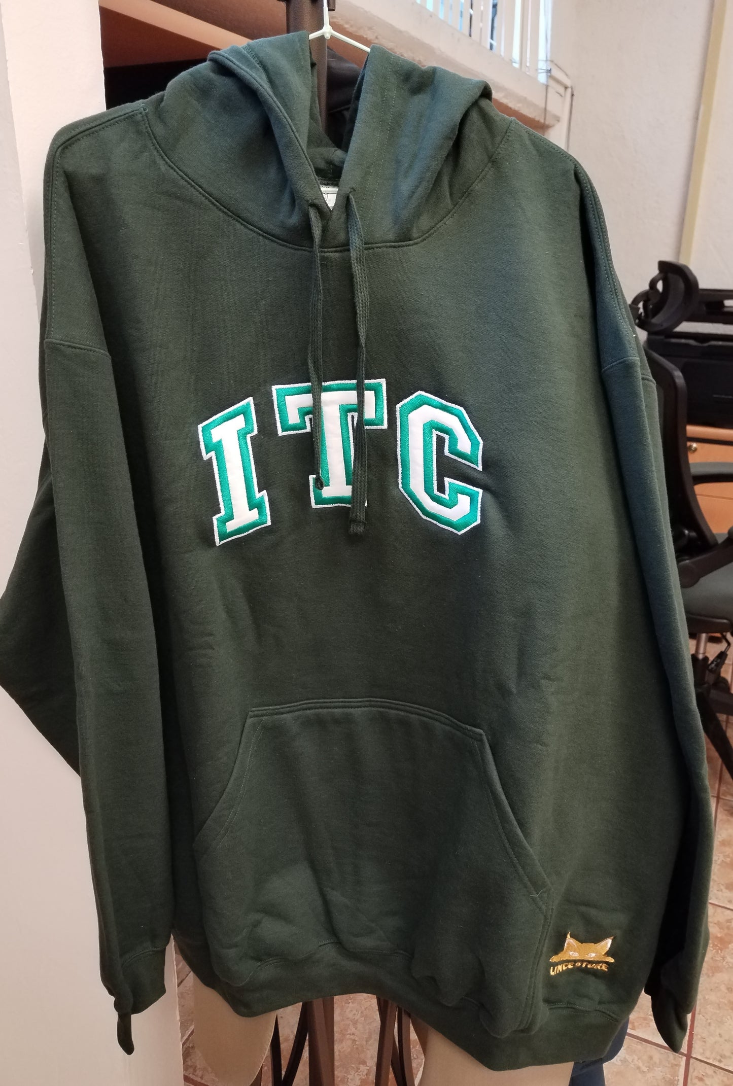 SUDADERA UNISEX BORDADA ITC